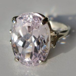 Irresistible Light Pink Kunzite Cocktail Ring 14K White Gold 8.31ct. Size 7.25